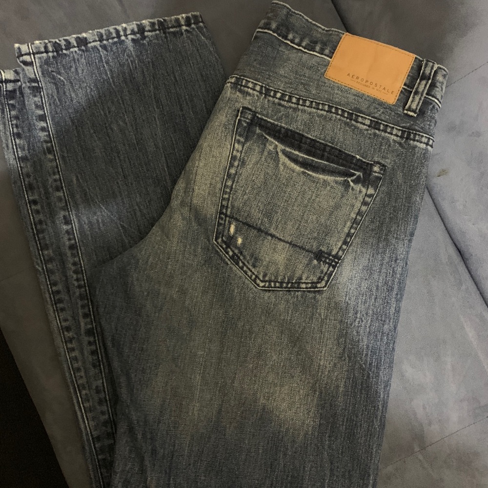 Aeropostale Slim Straight Jeans / Ripped